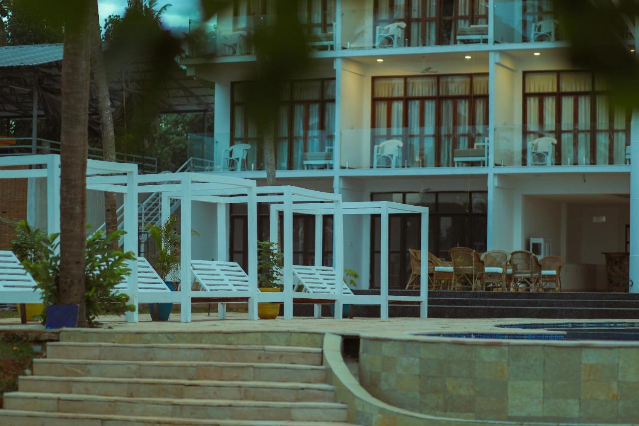 ורקלה Elixir Cliff Beach Resort And Spa מראה חיצוני תמונה